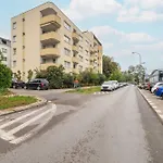 Merliniego Trendy With Desk By Renters ワルシャワ