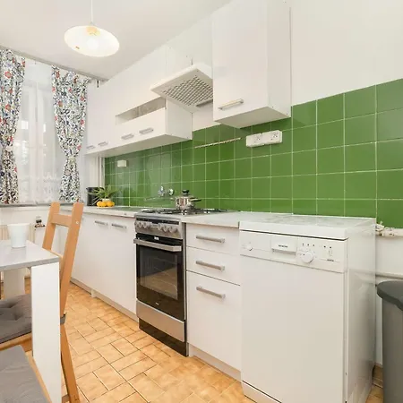 Merliniego Trendy With Desk By Renters