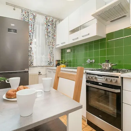 Merliniego Trendy With Desk By Renters *